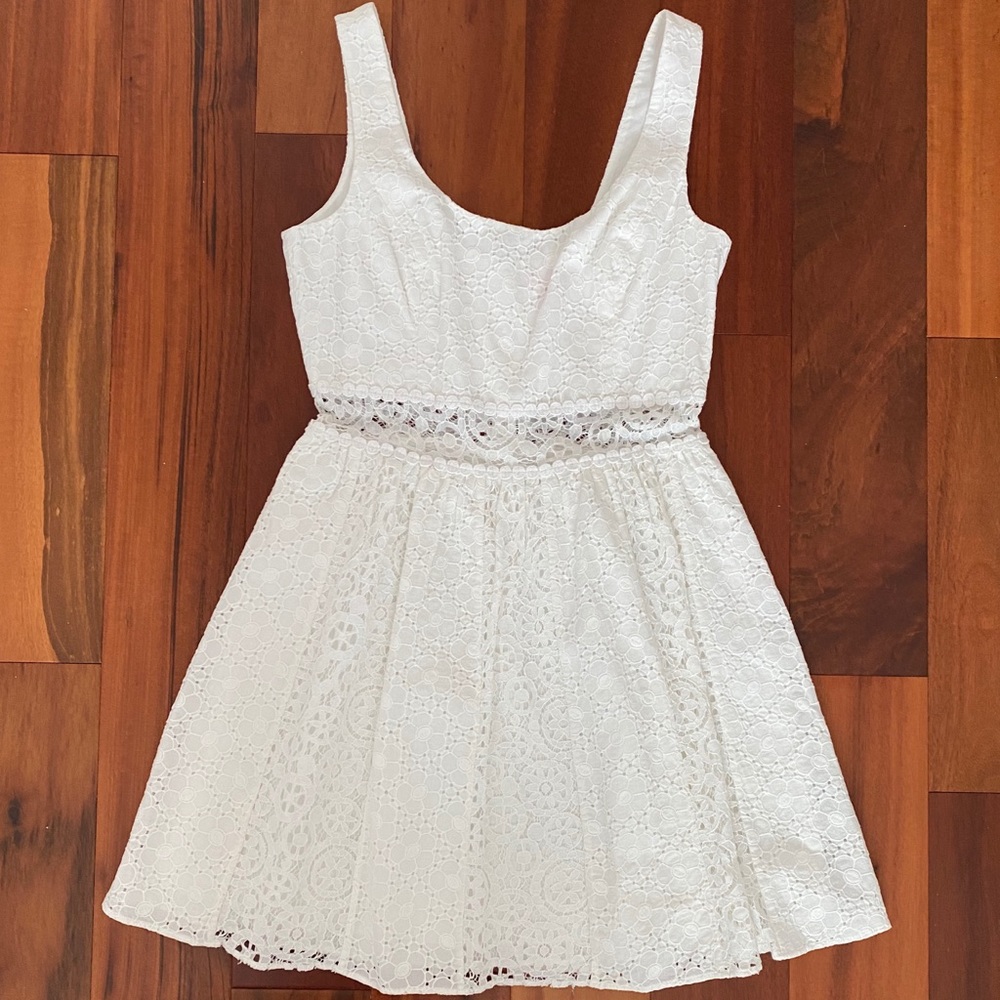 Lilly Pulitzer lace dress